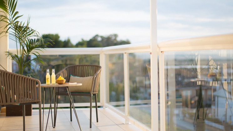 Las Gaviotas Suites Hotel